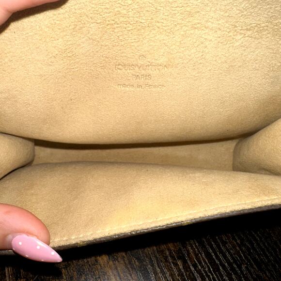 Louis Vuitton Vintage Monogram Florentine Pouch with Crossbody Strap Authentic - Picture 4 of 16